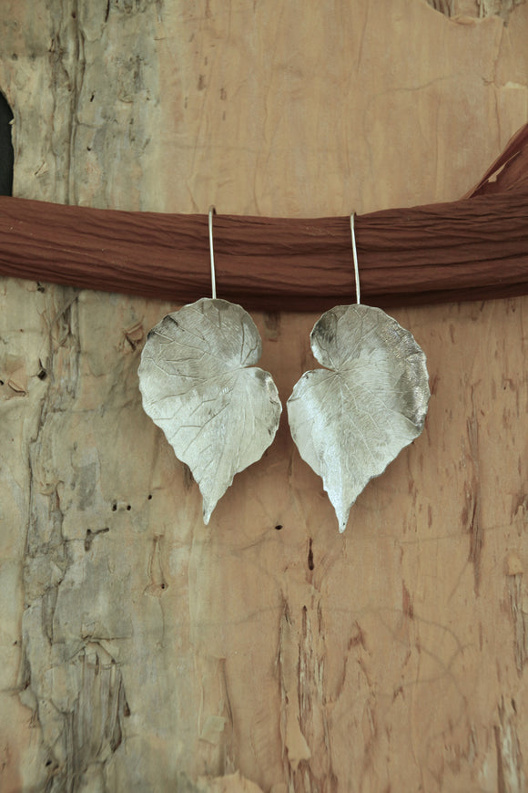 18k Rhodium Plated drop earrings