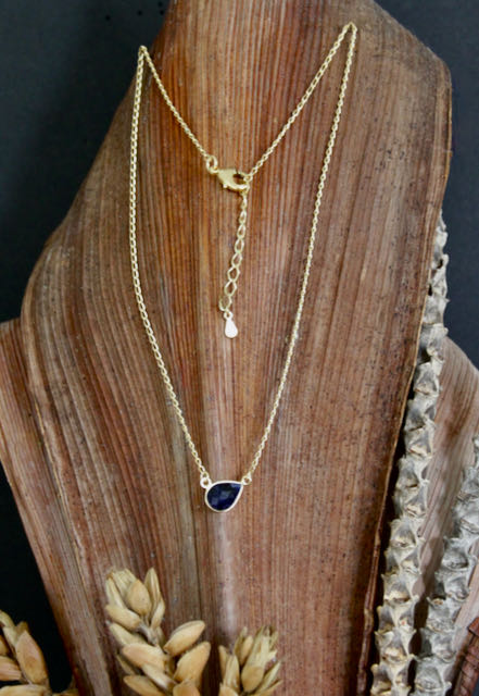 18K Gold plated necklace w/ Lapis Lazuli stone