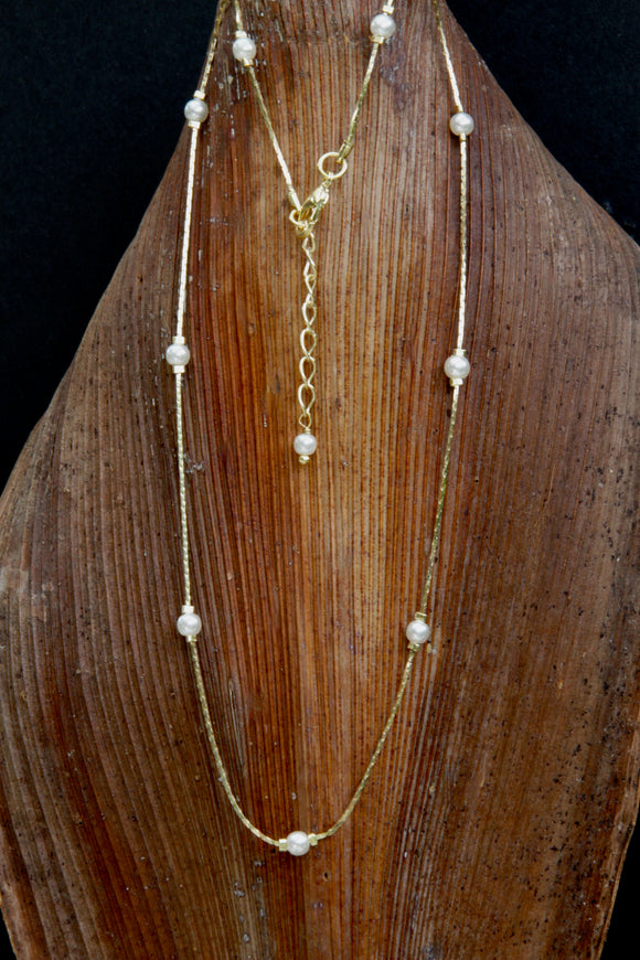 18K Gold plated necklace w/ Pearl stone